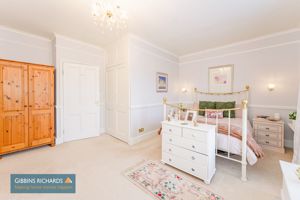 Bedroom- click for photo gallery